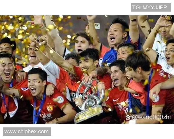 从贫困到辉煌有背景的足球明星如何改变人生轨迹